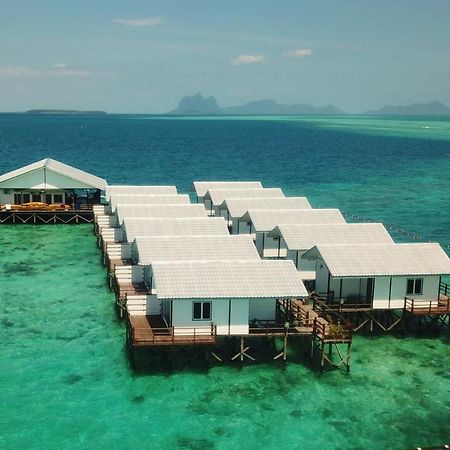 Shun Shun Water Bungalows Hotell Semporna Exteriör bild