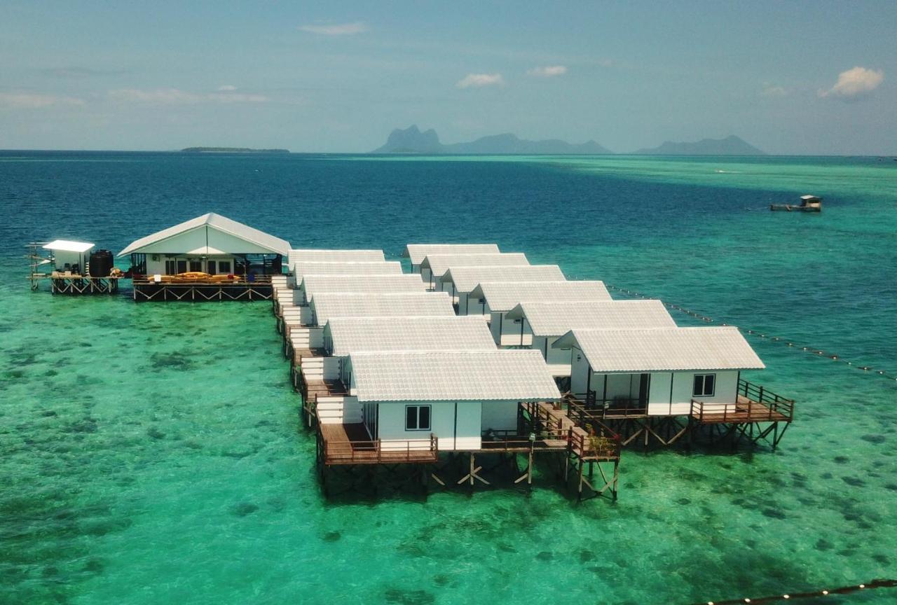 Shun Shun Water Bungalows Hotell Semporna Exteriör bild
